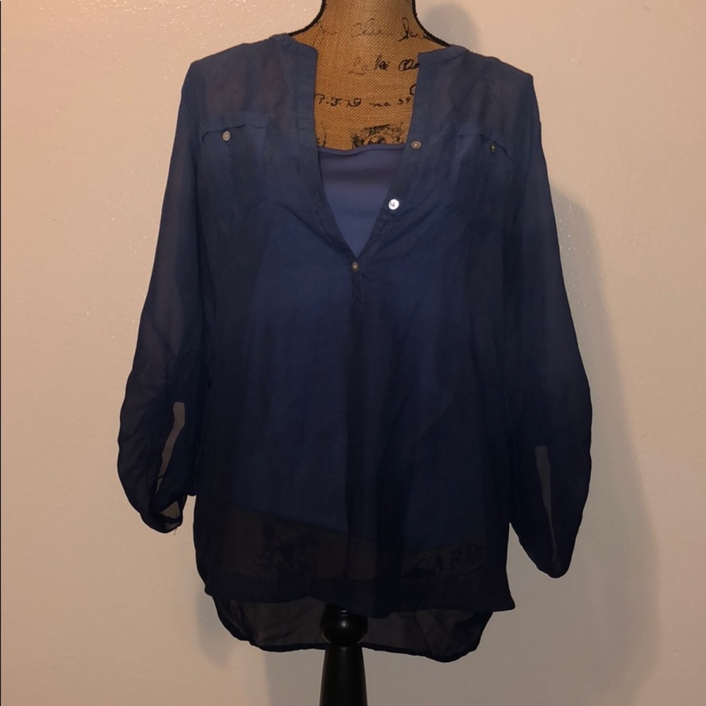 Roz & Ali Top